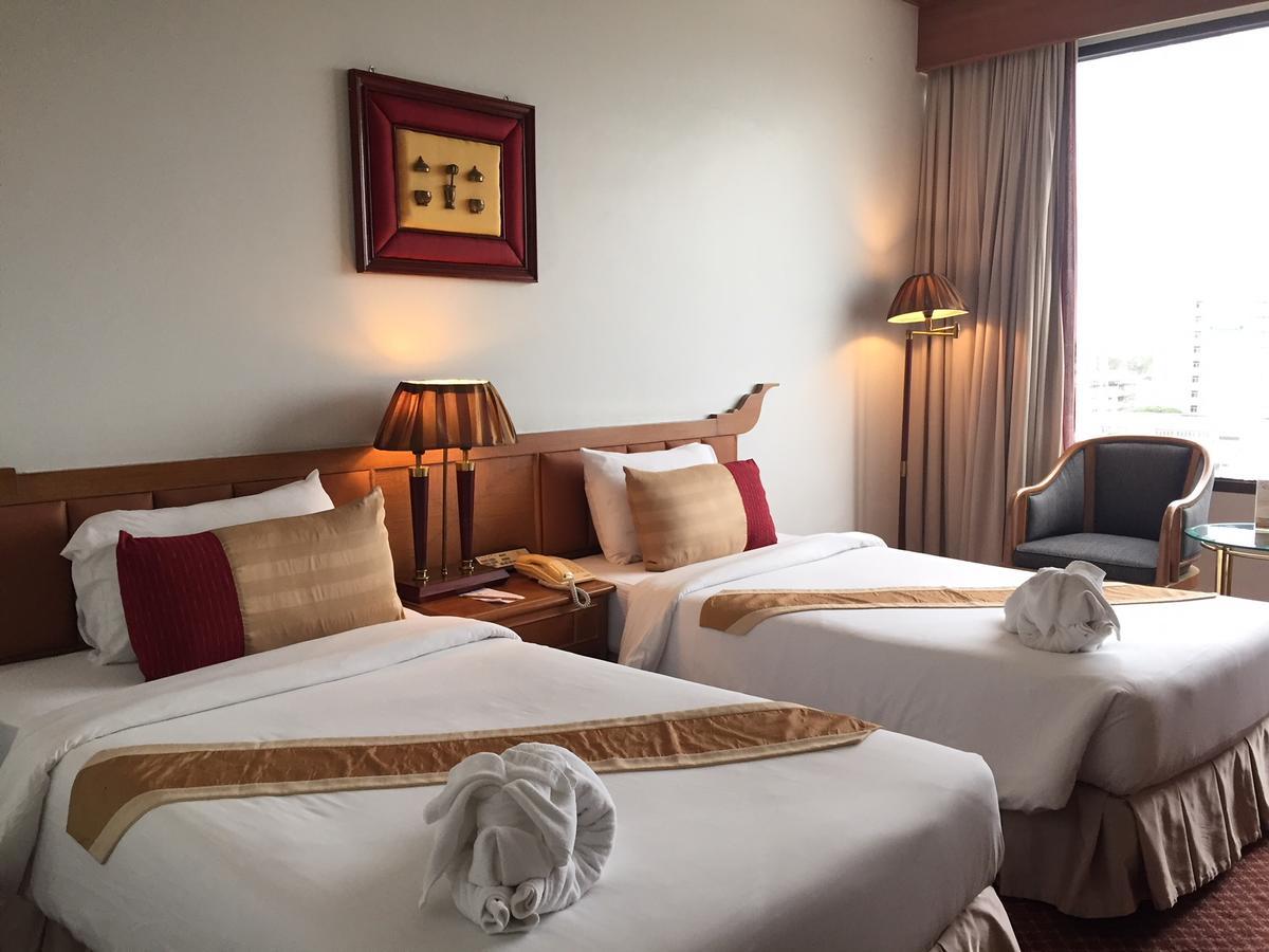 Laithong Hotel Ubon Ratchathani Exterior photo