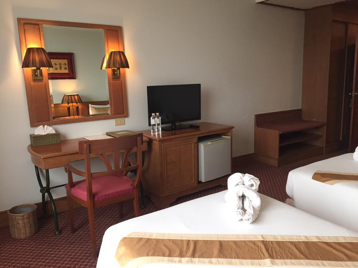Laithong Hotel Ubon Ratchathani Exterior photo